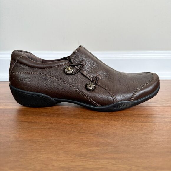 Taos Footwear Encore Brown Leather Slip On Button Shoes Women's Size US 8.5 - Picture 3 of 10